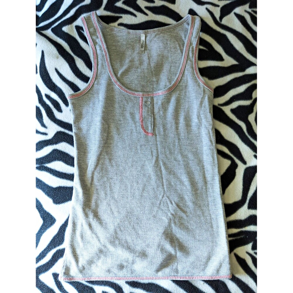 Charlotte Russe Gray Pink Ribbed Knit Scoop Neck Button Placket Tank Top M